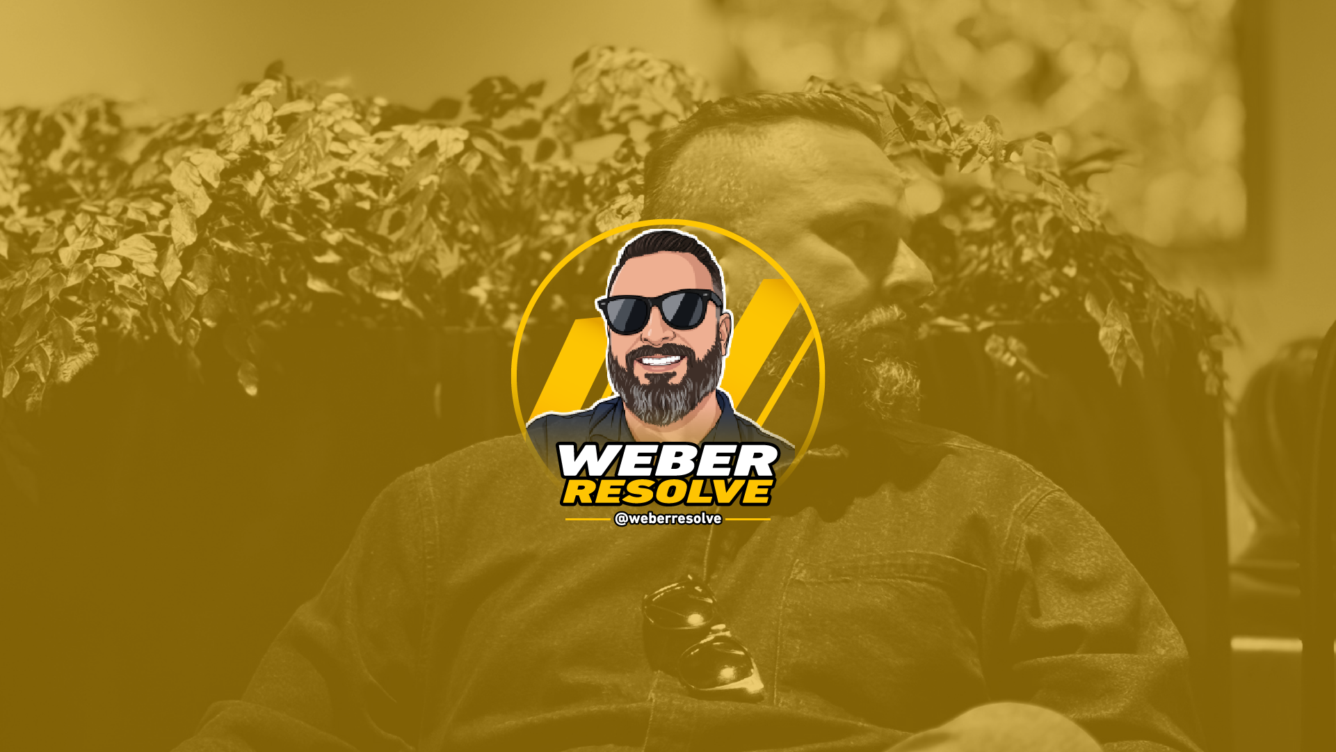 Capa do projeto Weber Resolve: logotipo Weber Resolve sobre retrato do perfil.